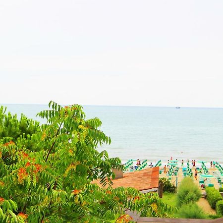 Hotel Laguna Lido di Jesolo Exterior foto